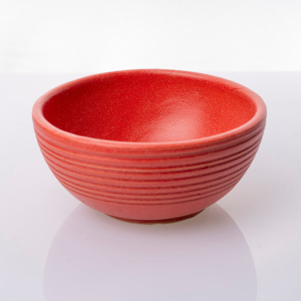 Lined bowl